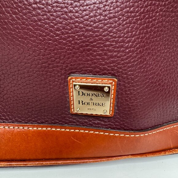 Dooney & Bourke Pebble Grain Zip Zip Satchel Burgundy Leather Tan Vacchetta Trim - Picture 2 of 12